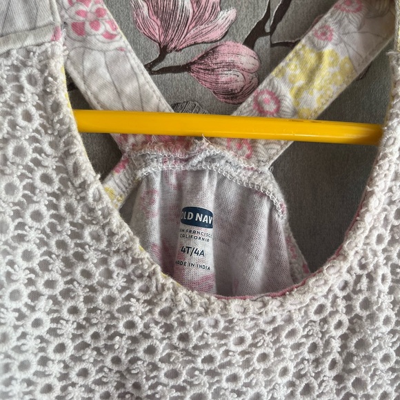 Old navy 4T pretty colorful tank top - Picture 2 of 3